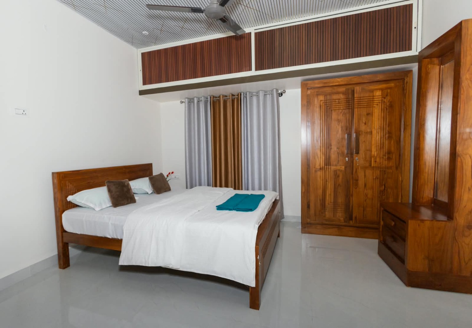 Bedroom 3 at Saathvi’s Nest Stay